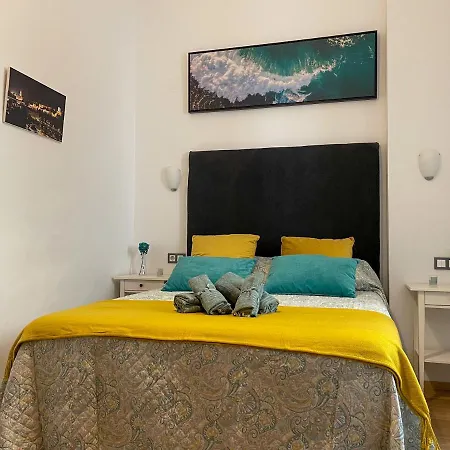 Quiet In The Heart Of Pool & Free Parking Malaga